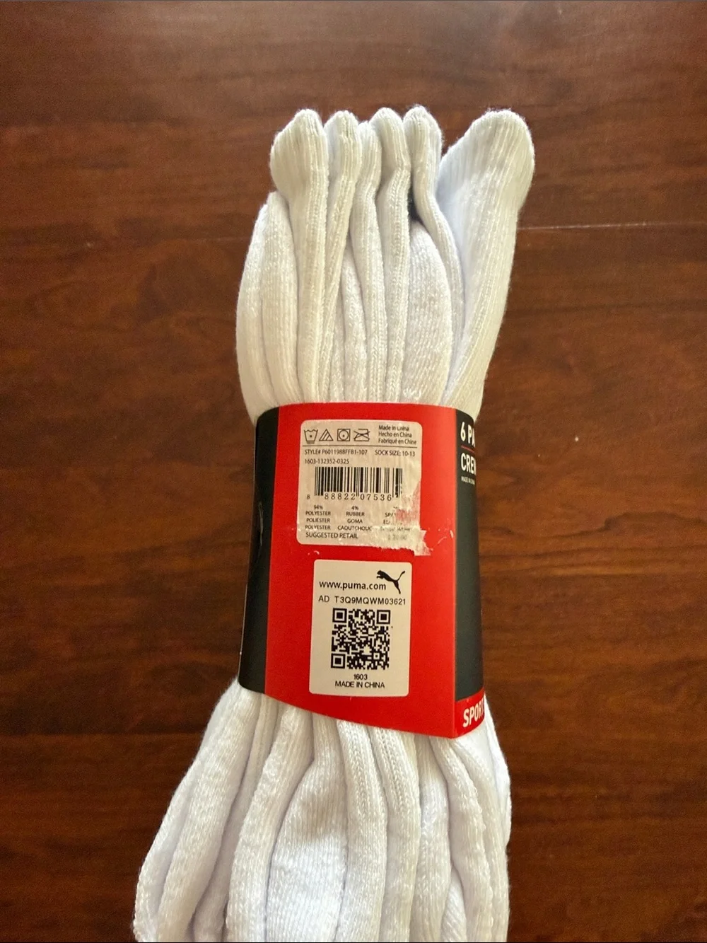 Puma White Men’s Crew Athletic Socks - 6 Pack men’s shoe size 8-12 NWT
